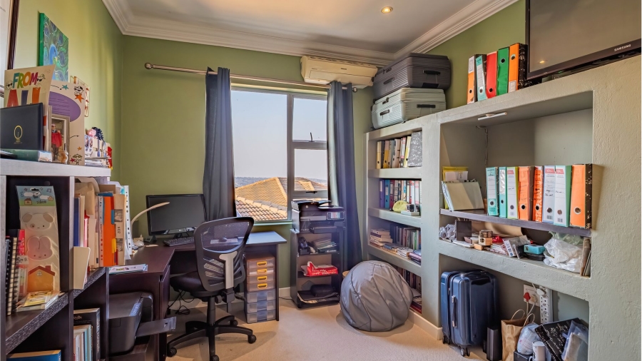 3 Bedroom Property for Sale in Allens Nek Gauteng