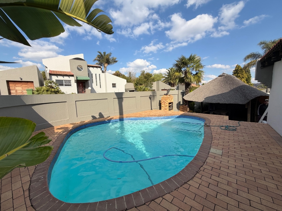 4 Bedroom Property for Sale in Suideroord Gauteng