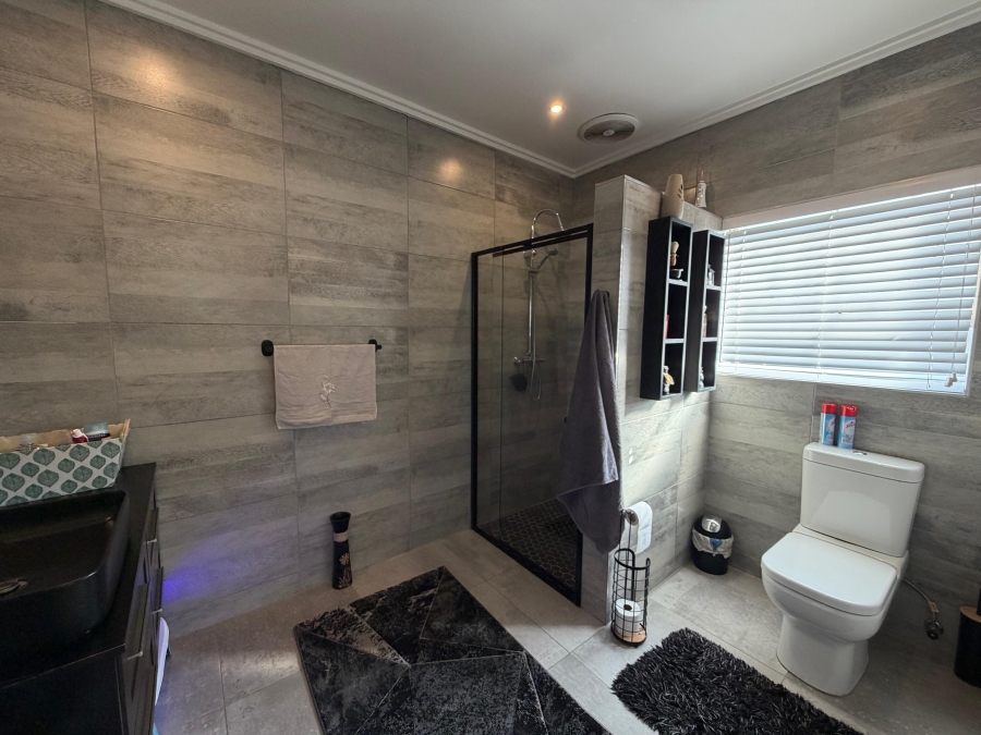 4 Bedroom Property for Sale in Suideroord Gauteng