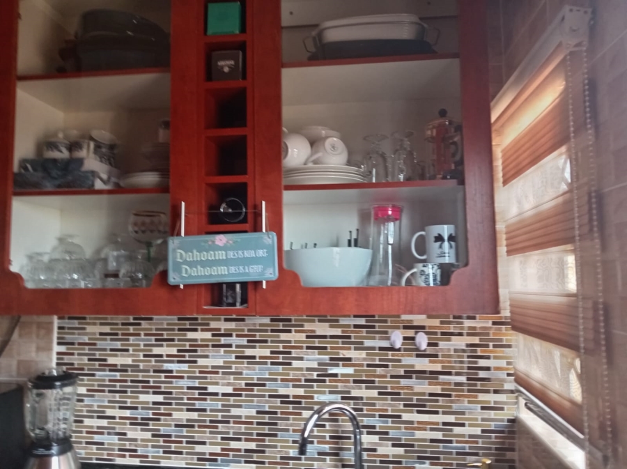 2 Bedroom Property for Sale in Bram Fischerville Gauteng