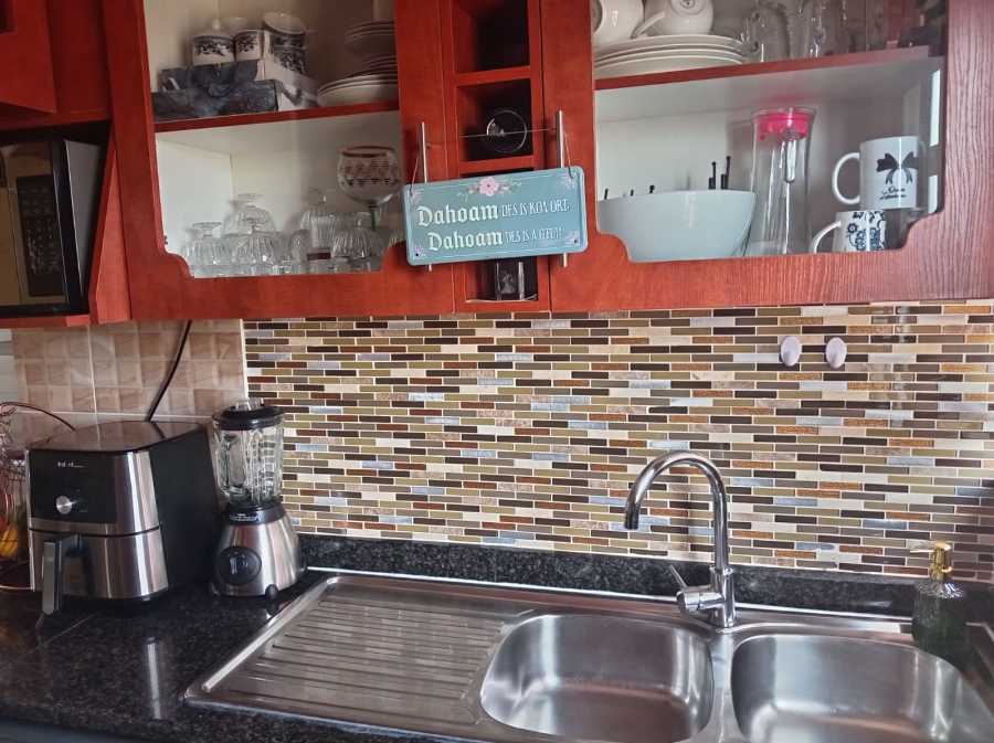 2 Bedroom Property for Sale in Bram Fischerville Gauteng