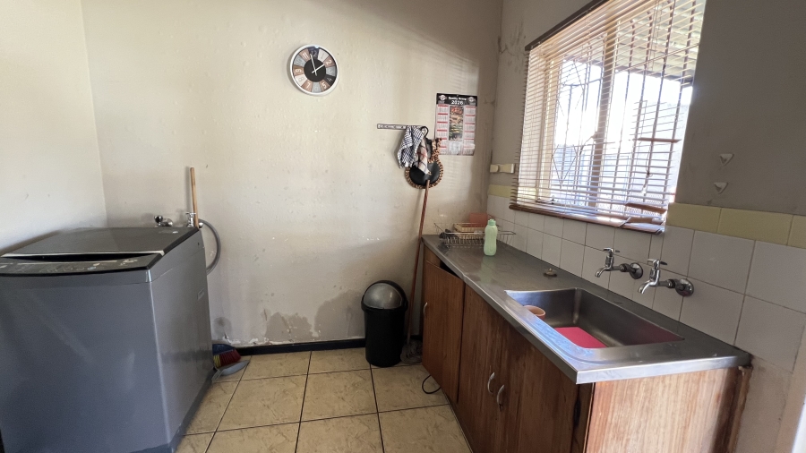 3 Bedroom Property for Sale in Mindalore Gauteng
