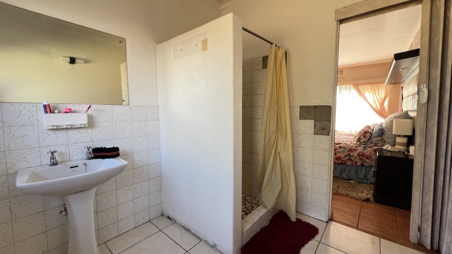 3 Bedroom Property for Sale in Mindalore Gauteng