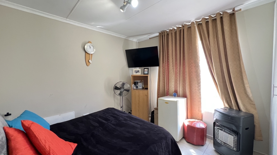 3 Bedroom Property for Sale in Wilgeheuwel Gauteng
