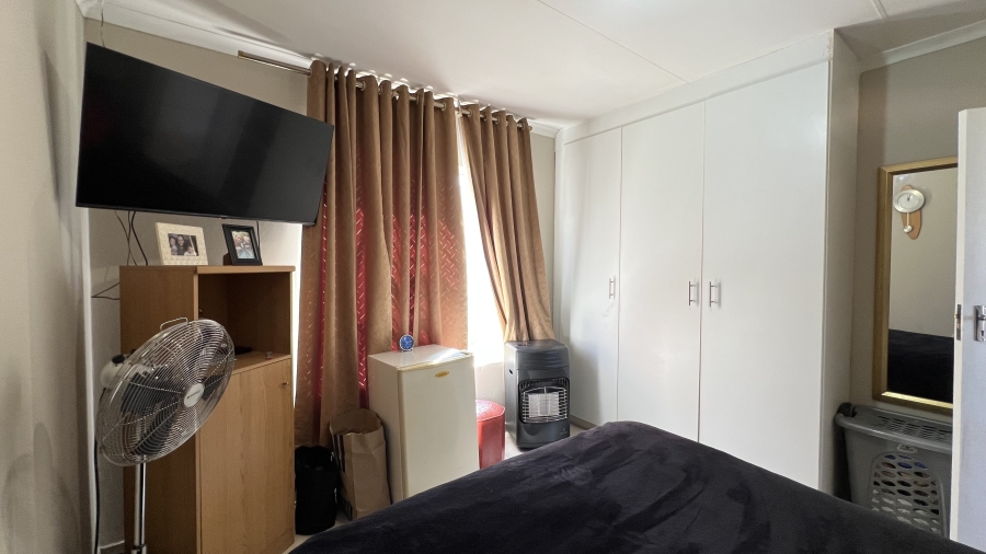 3 Bedroom Property for Sale in Wilgeheuwel Gauteng