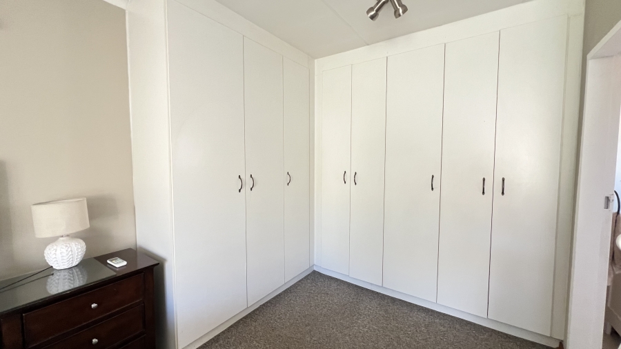 3 Bedroom Property for Sale in Wilgeheuwel Gauteng