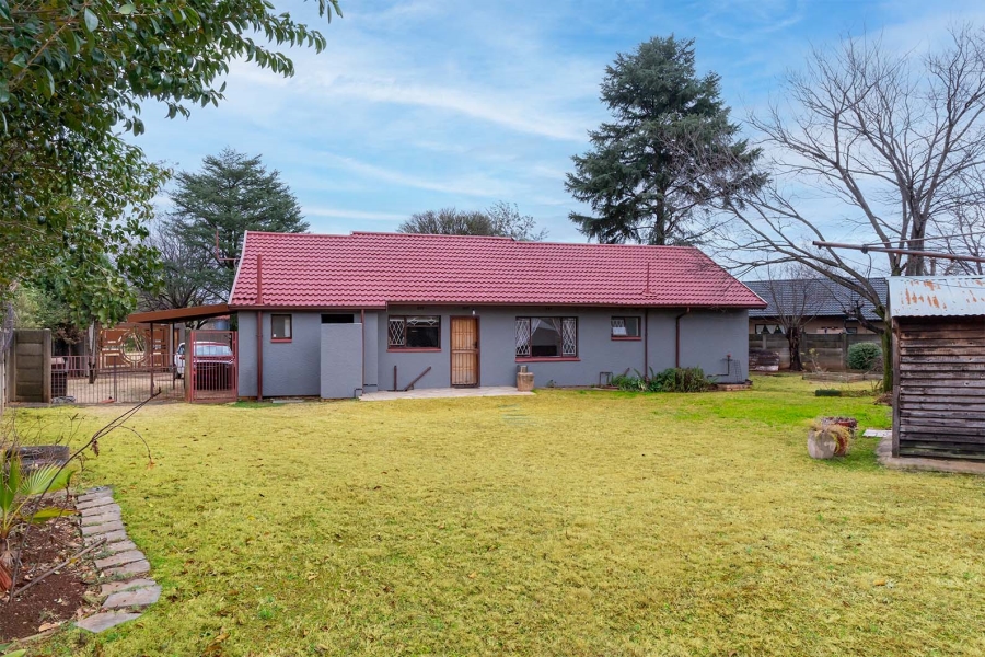 3 Bedroom Property for Sale in Groeneweide Gauteng