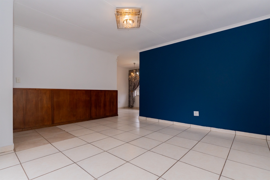 3 Bedroom Property for Sale in Groeneweide Gauteng