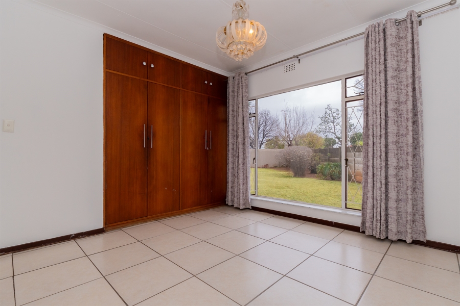 3 Bedroom Property for Sale in Groeneweide Gauteng