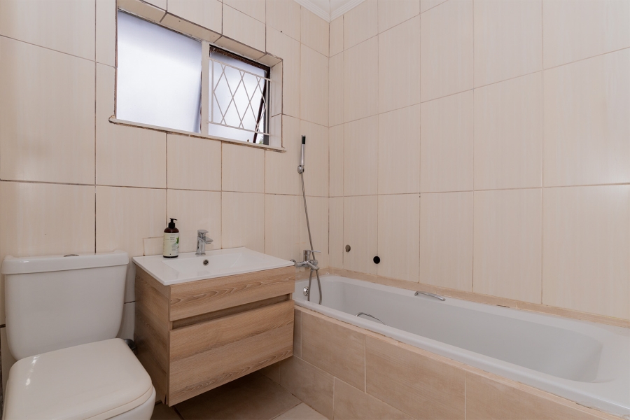 3 Bedroom Property for Sale in Groeneweide Gauteng