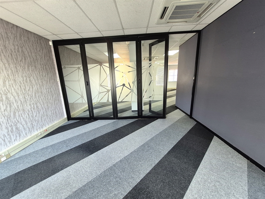 To Let Commercial Property for Rent in Hyde Park Gauteng