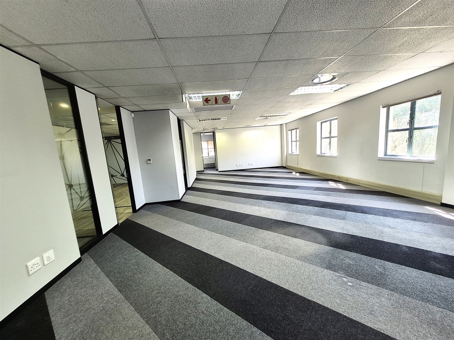 To Let Commercial Property for Rent in Hyde Park Gauteng