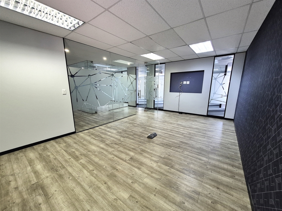 To Let Commercial Property for Rent in Hyde Park Gauteng