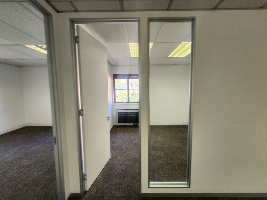 To Let Commercial Property for Rent in Dennehof Gauteng