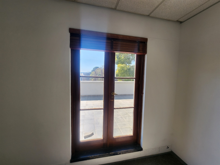 To Let Commercial Property for Rent in Dennehof Gauteng