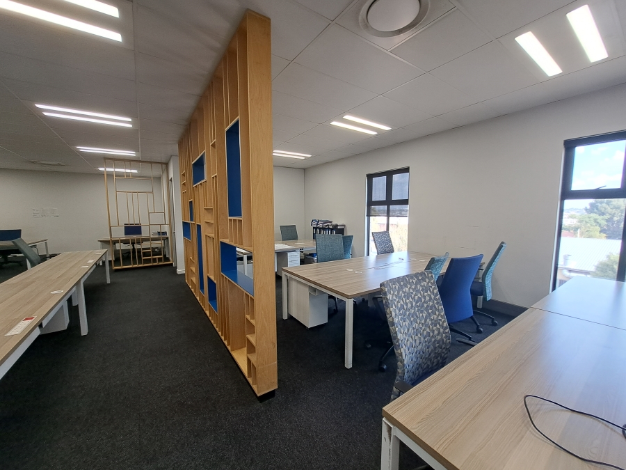 Commercial Property for Sale in Die Hoewes Gauteng