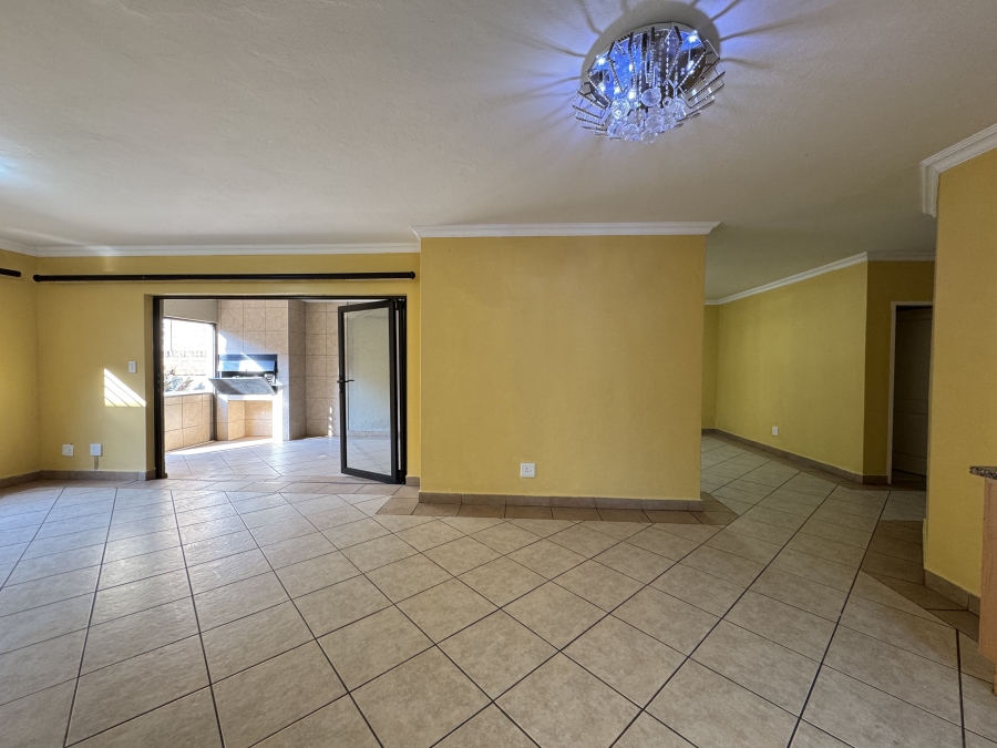 4 Bedroom Property for Sale in The Wilds Gauteng