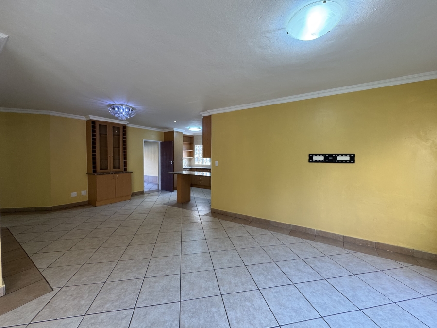 4 Bedroom Property for Sale in The Wilds Gauteng