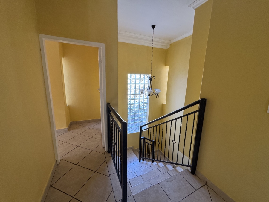 4 Bedroom Property for Sale in The Wilds Gauteng