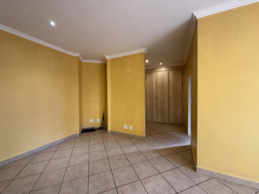 4 Bedroom Property for Sale in The Wilds Gauteng