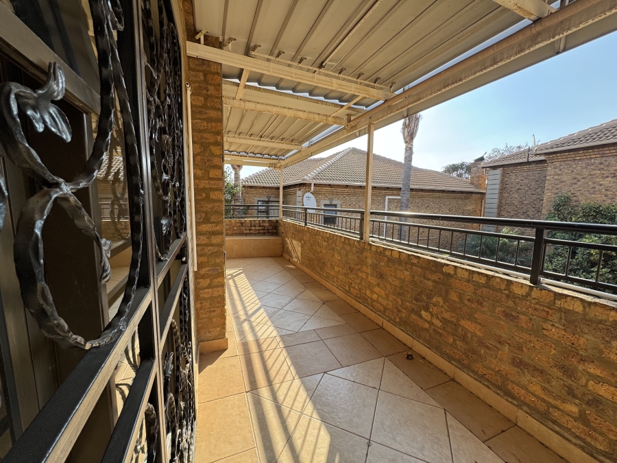 4 Bedroom Property for Sale in The Wilds Gauteng