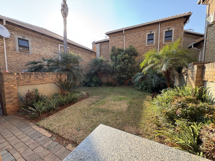 4 Bedroom Property for Sale in The Wilds Gauteng