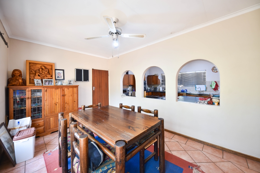 3 Bedroom Property for Sale in Garsfontein Gauteng