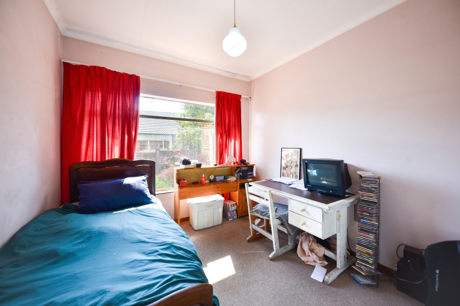 3 Bedroom Property for Sale in Garsfontein Gauteng