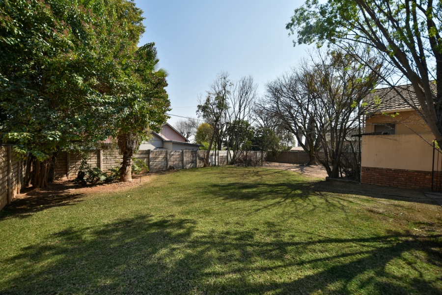 3 Bedroom Property for Sale in Garsfontein Gauteng