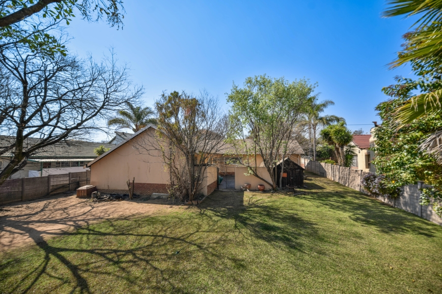 3 Bedroom Property for Sale in Garsfontein Gauteng