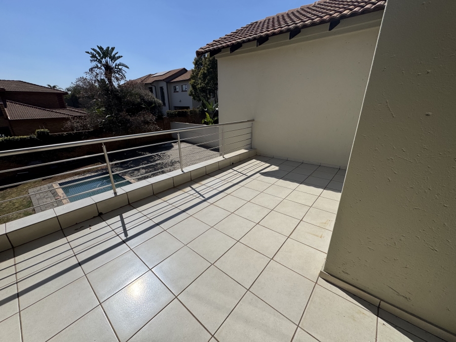 5 Bedroom Property for Sale in The Wilds Gauteng