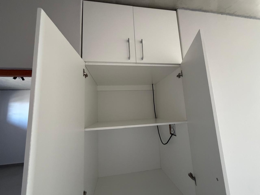 To Let 1 Bedroom Property for Rent in Rivonia Gauteng