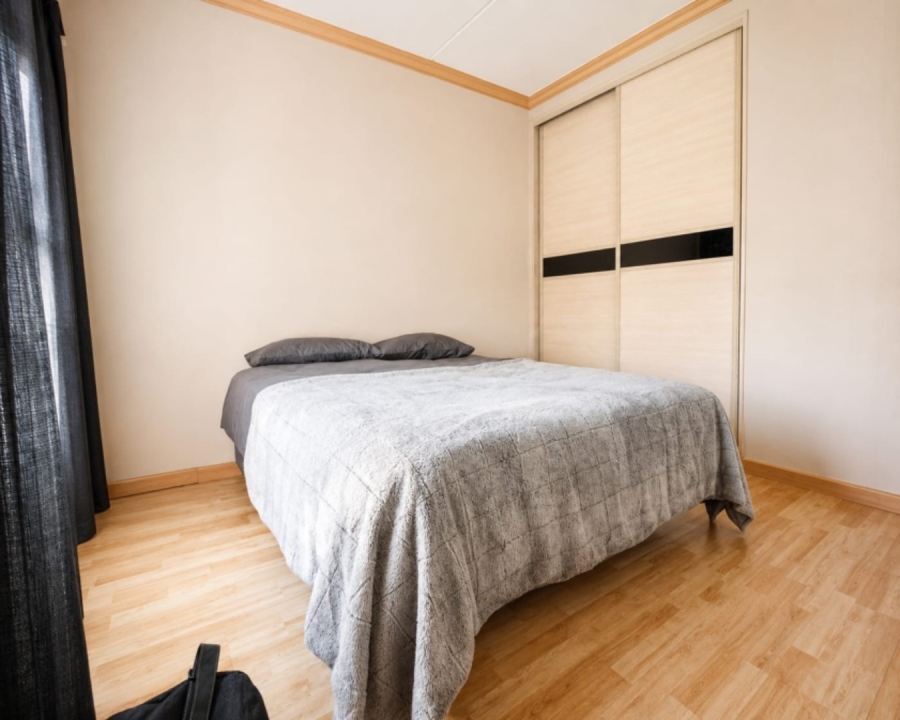 1 Bedroom Property for Sale in Noordwyk Gauteng