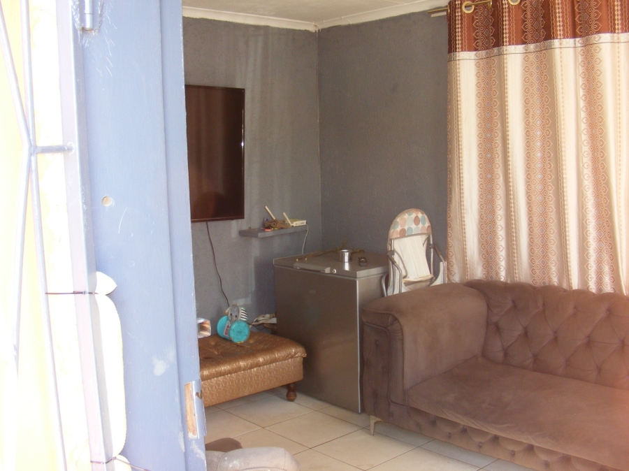 3 Bedroom Property for Sale in Lenasia South Gauteng