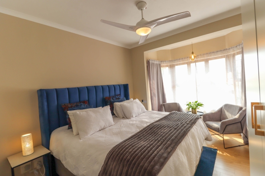 To Let 2 Bedroom Property for Rent in Bryanston Gauteng