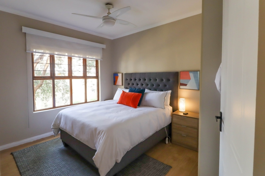 To Let 2 Bedroom Property for Rent in Bryanston Gauteng