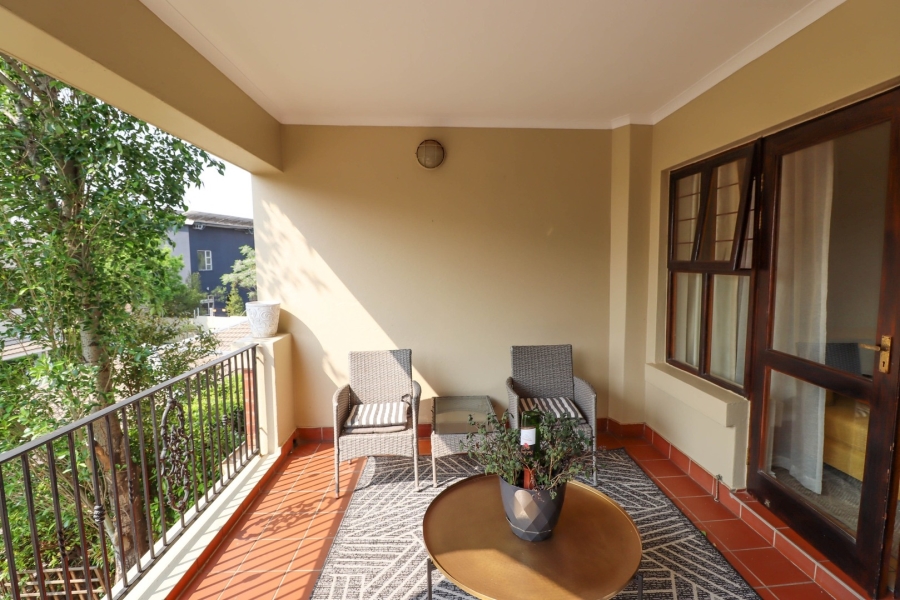 To Let 2 Bedroom Property for Rent in Bryanston Gauteng
