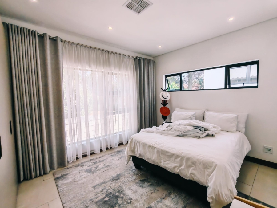 To Let 3 Bedroom Property for Rent in Morningside Gauteng