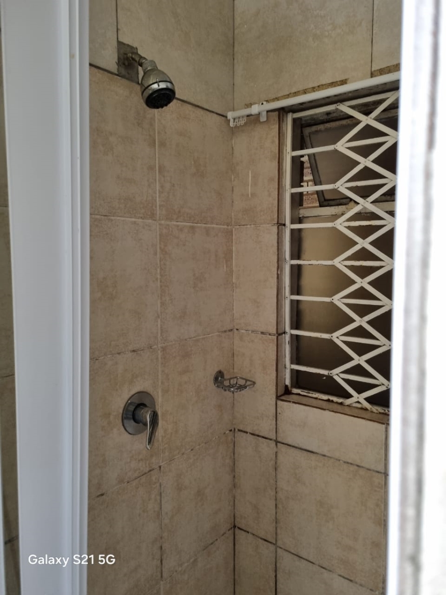 1 Bedroom Property for Sale in Auckland Park Gauteng