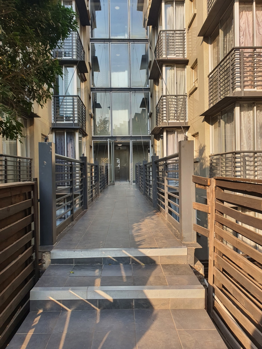 1 Bedroom Property for Sale in Braamfontein Gauteng