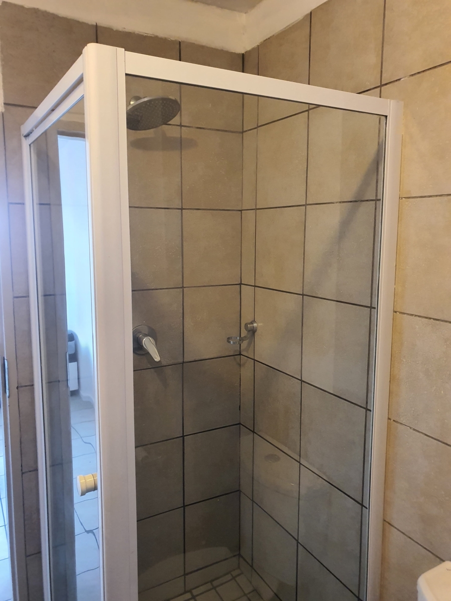 1 Bedroom Property for Sale in Braamfontein Gauteng