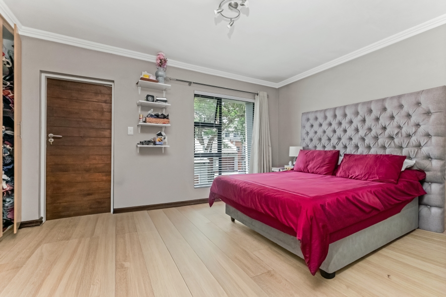 To Let 3 Bedroom Property for Rent in Fourways Gauteng