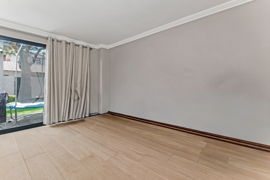 To Let 3 Bedroom Property for Rent in Fourways Gauteng