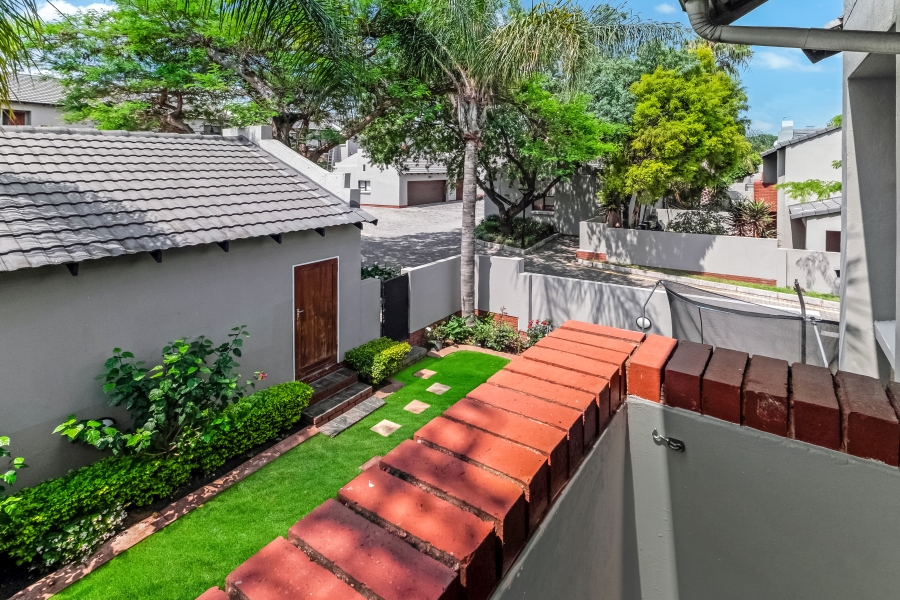 To Let 3 Bedroom Property for Rent in Fourways Gauteng