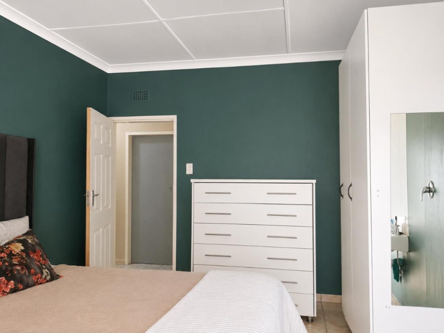 3 Bedroom Property for Sale in Roodepoort Central Gauteng