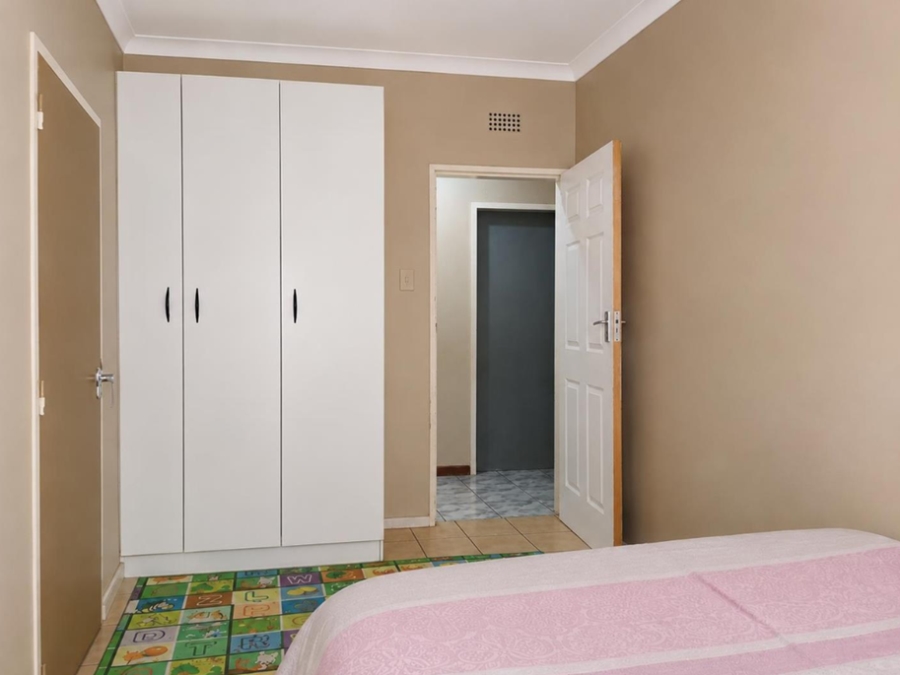 3 Bedroom Property for Sale in Roodepoort Central Gauteng