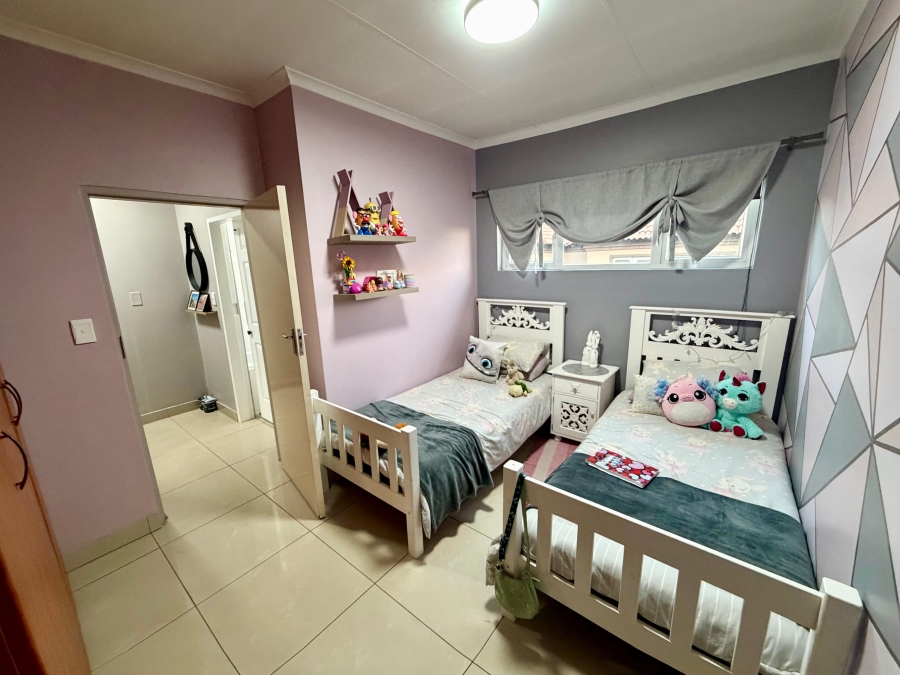 2 Bedroom Property for Sale in Bergtuin Gauteng