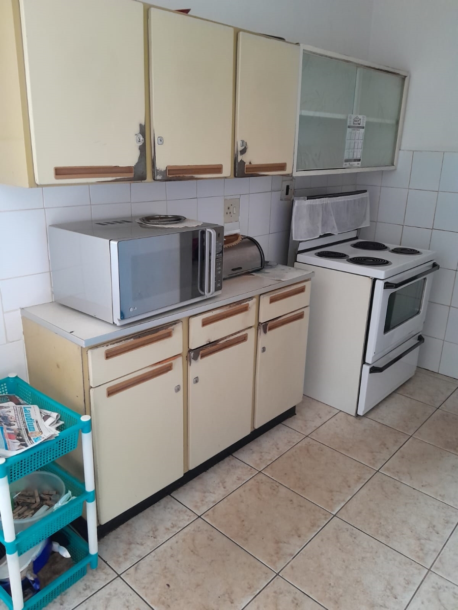 4 Bedroom Property for Sale in Laudium Gauteng