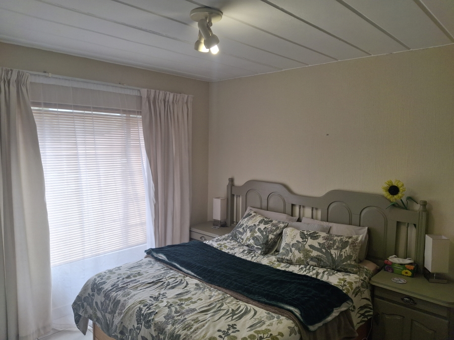 2 Bedroom Property for Sale in Garsfontein Gauteng