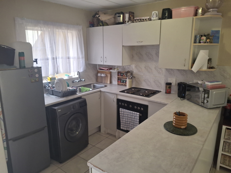 2 Bedroom Property for Sale in Garsfontein Gauteng